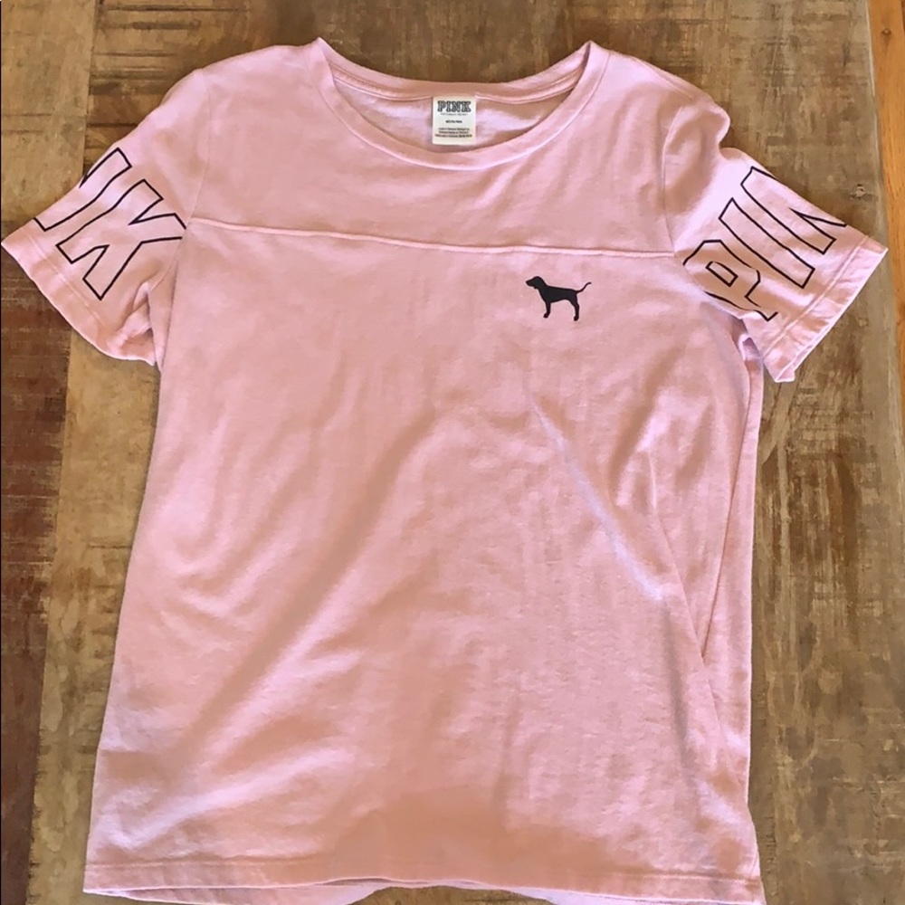 PINK Victoria’s Secret t-shirt